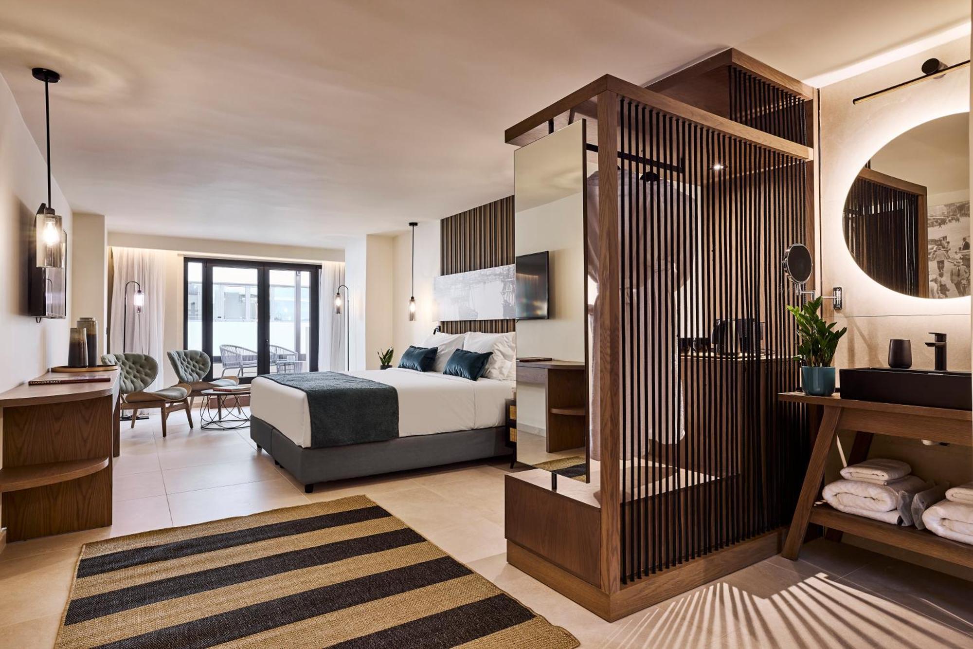 Athenarum Portus Life & Style Hotel Piraeus Exterior photo